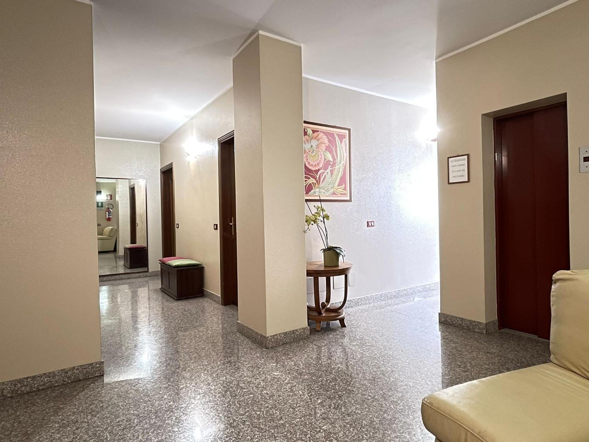 Hotel Ristorante Centrale Vestone Екстер'єр фото